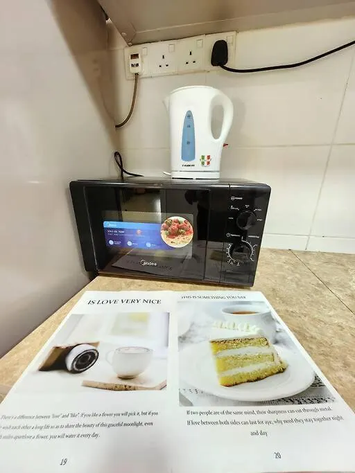 Apartment Skyview 0505 6Pax Aeon Lego Netlflix 100Mbps Stay Johor Bahru